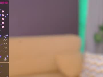 Nude girl small_blondee image #1723857