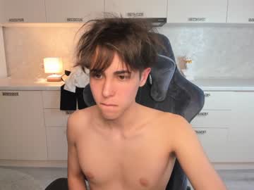 Nude man kevin_fanee image #4093938