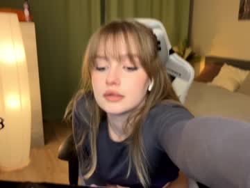 Nude girl cute_siberian_girl image #4018871