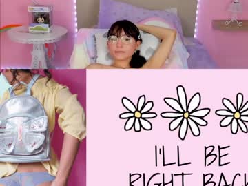 Nude girl little_effy18 image #2516244