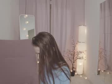 Nude girl dakota_ossa image #1085041