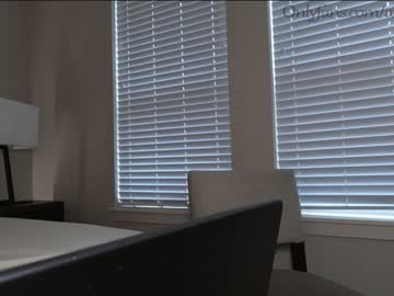 Nude couple ari_lovexo image #1438709