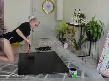 Nude girl petitebrat image #5995550