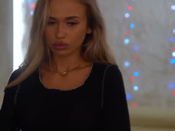 Nude couple kira0541 image #5271375