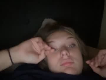 heyitzhailey nude cam