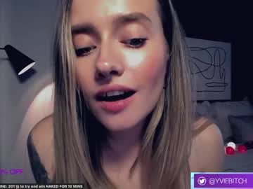 Nude girl yvie_ image #6668181