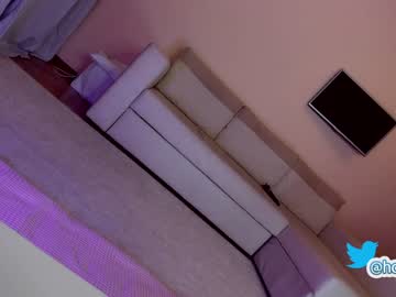 Nude girl hollyextra image #3003237