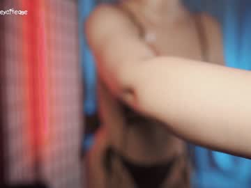 Nude girl excitease image #5632239