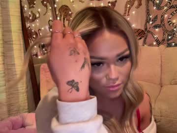 Nude girl ari_02 image #6624577