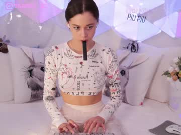 Nude girl taanni_bc image #5275090