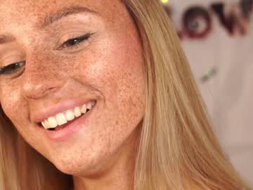 Nude girl artease image #5548520