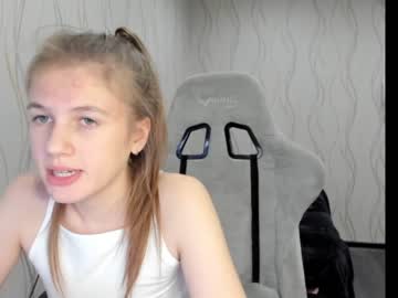 Nude girl kylie_mine image #2867477