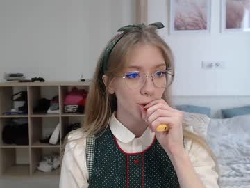 Nude girl scharmanta image #5224436