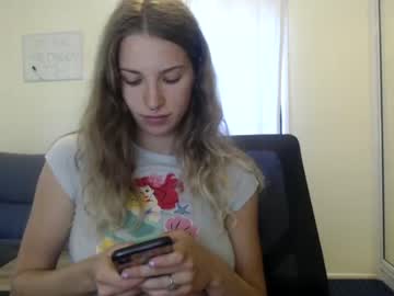 Nude girl lil_miss_naughty image #3141493