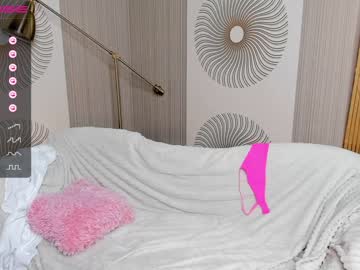 Nude girl happiness_call image #4647540