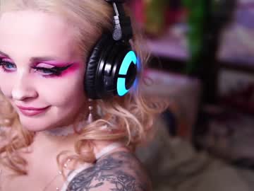 Nude girl faith_chan image #1520010