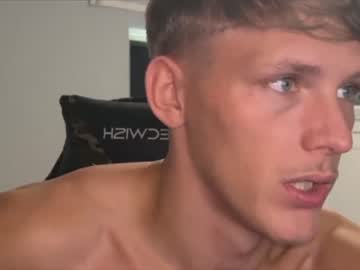 jameswell0318 nude cam