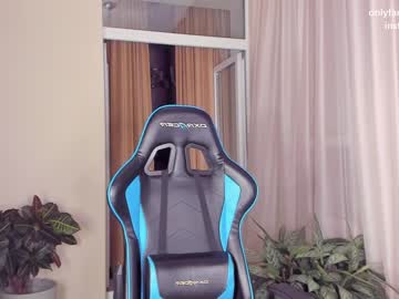 Nude girl aavee image #2774552