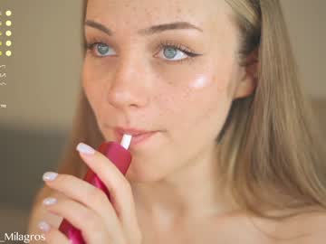 Nude girl mia_milagros image #4033382