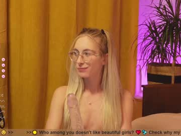 Nude girl girl_i_am image #5834363