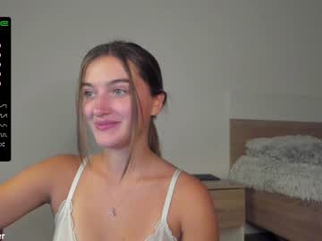 Nude girl omiliver image #2680069