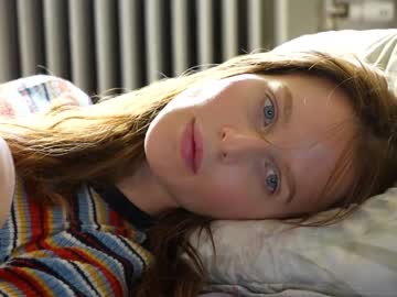 Nude girl ellaa91 image #2827897