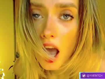 Nude girl _yvie_ image #3287735