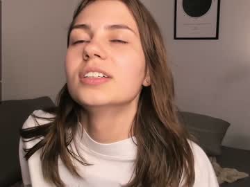 Nude girl junebragga image #2147141