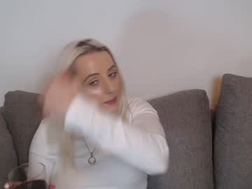 Nude couple deepthroat_slut image #1037696