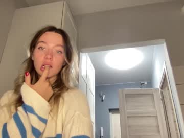 Nude girl angel_from_sky image #5282281