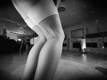 Nude girl hannahjames710 image #4523577