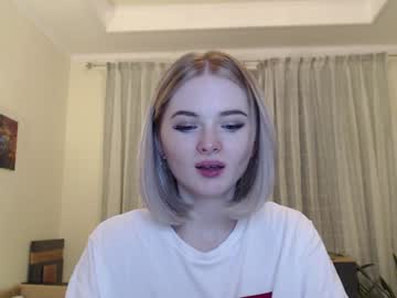 Nude girl yvaine777 image #1265778