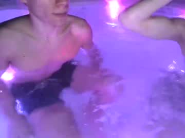 Nude man basketballboi007 image #5747129