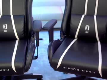 Nude couple kira0541 image #4137535