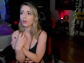 Nude girl kimilee22 image #5320042