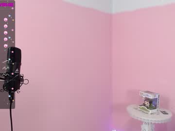 Nude girl little_effy18 image #1231107