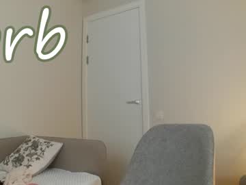 Nude girl laura_sanguinar image #3175142