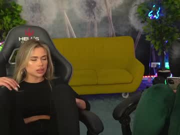 Nude couple kira0541 image #2678343