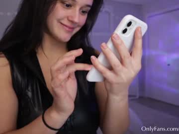 Nude girl onlyems23 image #3200461