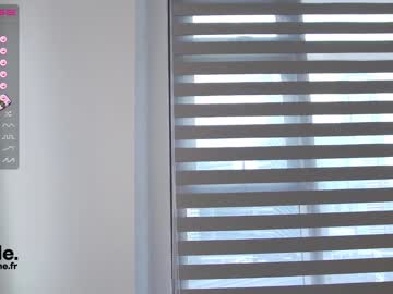 Nude girl belle_adrienne image #3199405