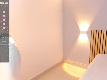 Nude girl little_effy18 image #3349033