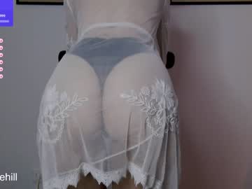 Nude girl anniehillofficial_ image #5222791