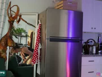 Nude girl maeveminx image #3870756