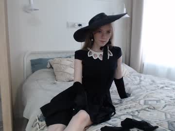 Nude girl scharmanta image #5231927