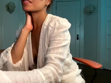 Nude girl lady_episteme image #1742620