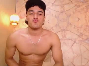 andrew_strong nude cam