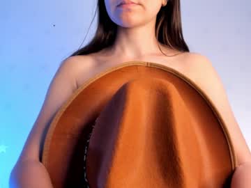 Nude girl elliehunt image #5022605