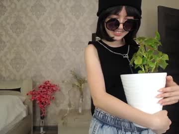 Nude girl nika_konovalova image #2450663