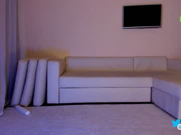 Nude girl hollyextra image #4016433