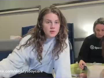 Nude girl daddy_daycare_ image #3412437